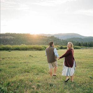 Meet your Posher, Whitney logan